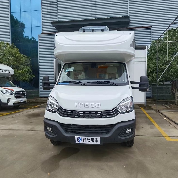 Караван жилого фургона 130km/h 1VECO 4x2 на открытом воздухе RV Motorhome на открытом воздухе