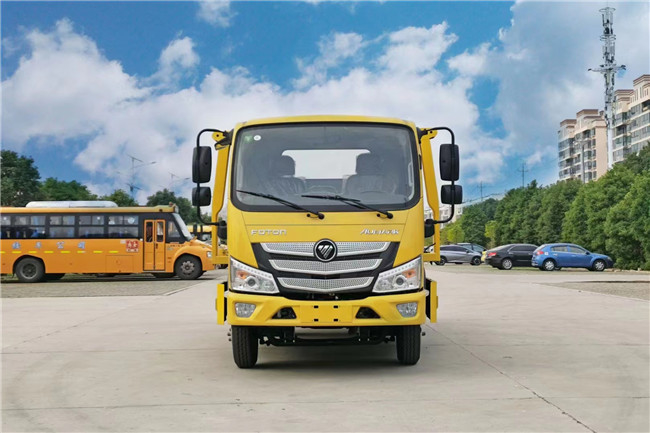 5 тонн локомотивный буксир FOTON Aumark 4*2 дешевый плоскостопный буксир Продажа