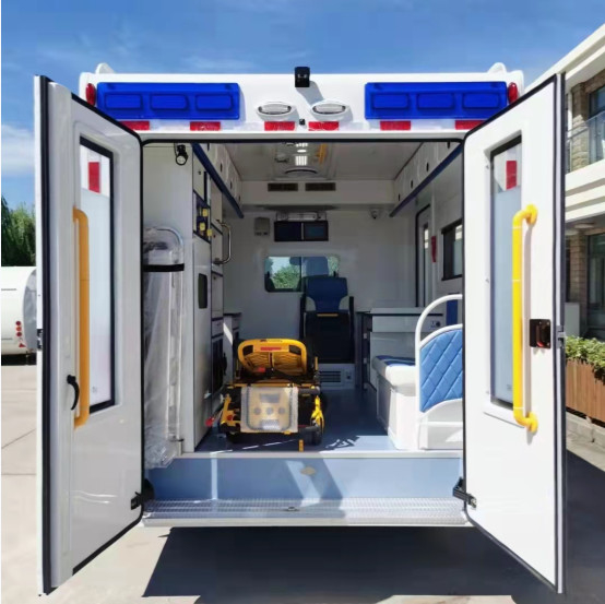 Профессиональная аварийная машина скорой помощи IVECO ЕВРО 5 типа дисковода автомобиля 4x4 машины скорой помощи