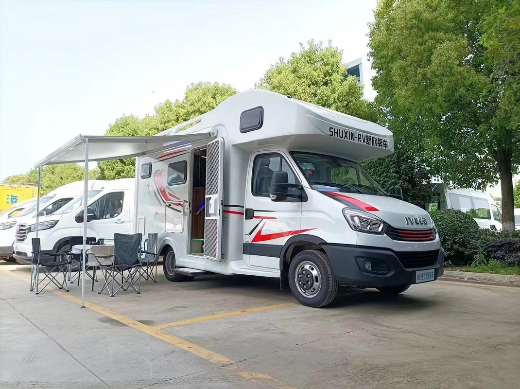 Путешественный трейлер RV Camper Motorhome Голый с воском от Roro Ship или Bulk Ship