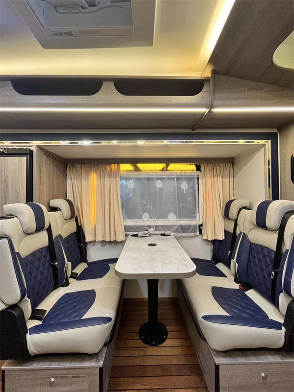 Путешественный трейлер RV Camper Motorhome Голый с воском от Roro Ship или Bulk Ship