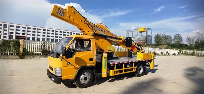 132 л.с. Euro 5 грузовик с рабочей платформой от Dongfeng универсальный и эффективный