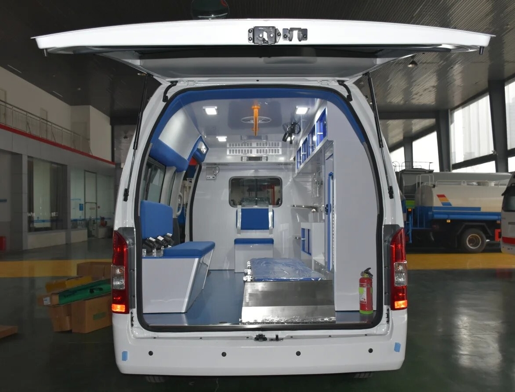 Iveco Ambulance Euro 5 Автомобиль скорой помощи Масса 2970 кг Колесная основа 3300 мм