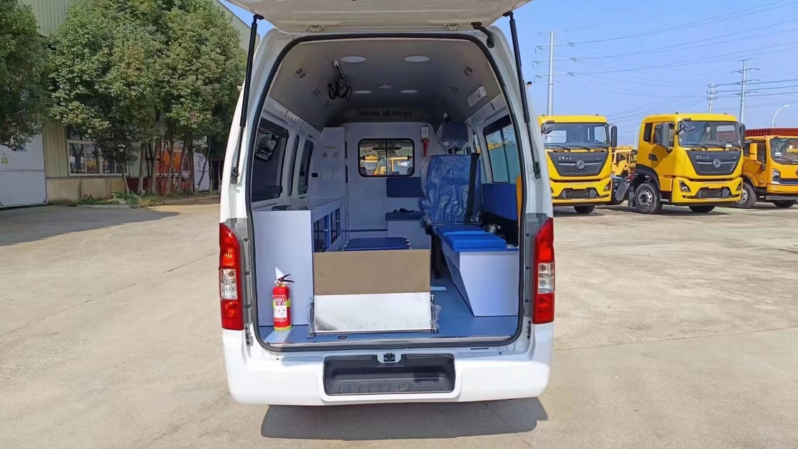 Автомобиль скорой помощи 