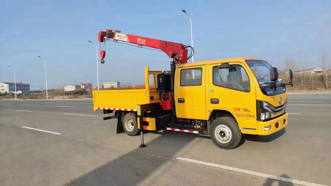 DF 3 человека Сидящий грузовик Мониторный кран с типом привода RHD и 6 шинами
